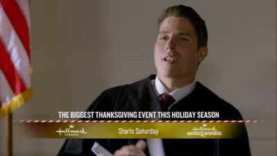 - Is that what you call a fast break?
- No, sir. - A Veteran's Christmas