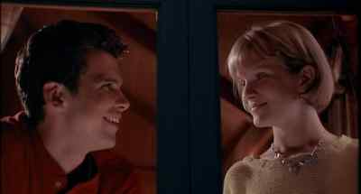 - Is that you?
- Hi. - Beethoven's 2nd