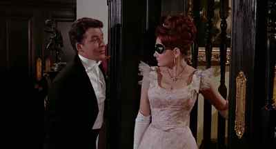 Is that your room? Very pretty. - The Kiss of the Vampire