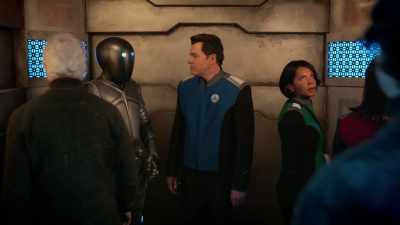 ISAAC:
It is a lift, Captain. - The Orville