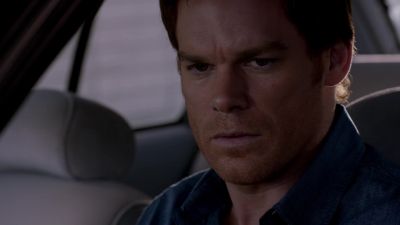 Isaak isn't just some hit man.
He's a boss. - Dexter