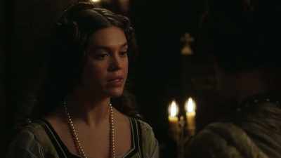 Isabella, you jumped
from the carriage - Knightfall