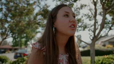 Isabelle, you know,
is really good at small talk. - Bama Rush