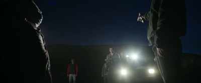 [ Isabel's muffled screams]
[Alejandro grunts] - Sicario: Day of the Soldado