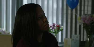 Isaiah, come over here
and talk to Brenton. - Seven Seconds