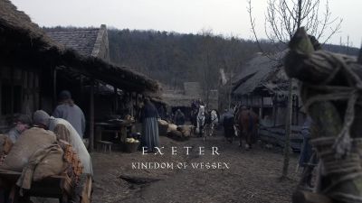(ISEULT) I've never seen a village
like this before. - The Last Kingdom