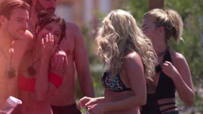 Islanders, it's time to get
your tongues twirling - Love Island
