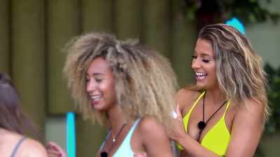 >> ISLANDERS, IT'S TIME THE GET
YOURSELF IN THE GAME FOR - Love Island