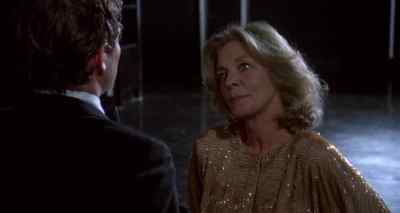 - Isn't that a pity? - The Fan