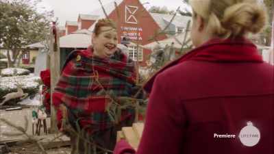 Isn't it cute?
[laughs] - A Very Nutty Christmas