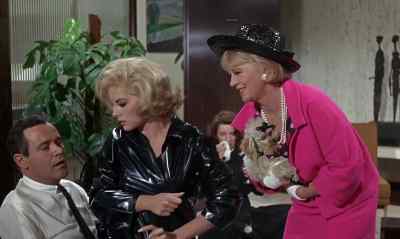 Isn't that darling? You know what she said? - How to Murder Your Wife
