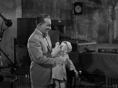 Isn't Mommy a doll - The Country Girl