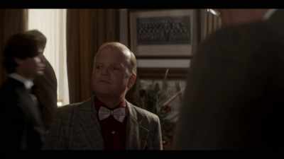 Isn't that right, Dennis?
That's the idea. - The Long Shadow
