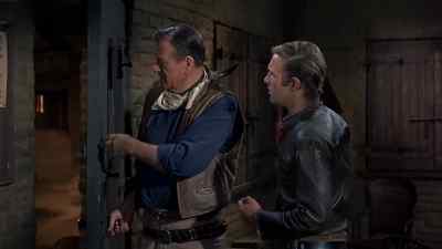 - Isn't that...
- That's McLeod, all right. - El Dorado