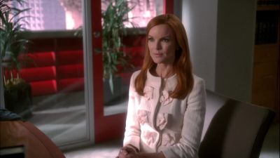 Isn't that your painter? - Desperate Housewives