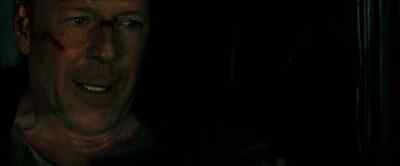 Isolating his radio. - Live Free or Die Hard