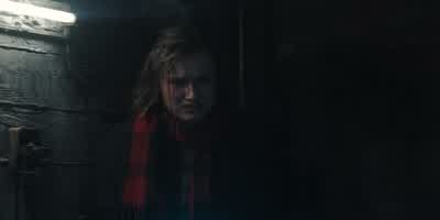 - Ist er tot? - Dark