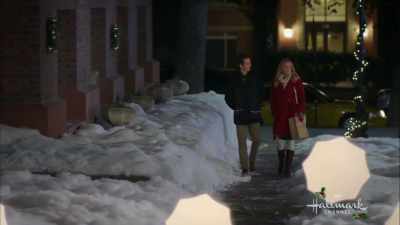 It is a beautiful night,
isn't it? - Sharing Christmas