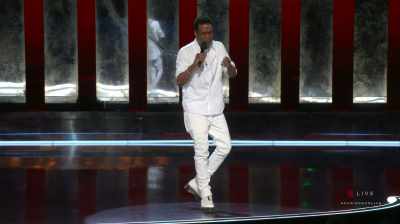 It had a bed that vibrates
if you put a quarter in it. - Chris Rock: Selective Outrage
