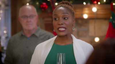 It was a close race, - Meet Me Under the Mistletoe