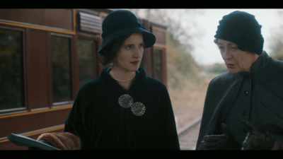 It was a cold day but he had no coat or bag.
I remember that. - Agatha and the Truth of Murder