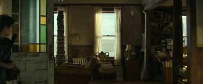 It has a door and windows, - Ghostbusters: Afterlife