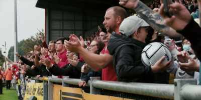 It is a great honour
to be on the touchline - Welcome to Wrexham