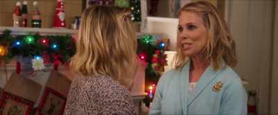 It is a key - A Bad Moms Christmas
