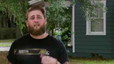 It was a mad race to the finish
with this house, - Zombie House Flipping
