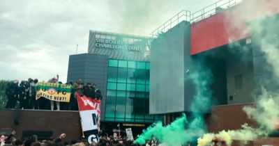 It was a revolution.
The stadiums were on fire. - Super League: The War for Football