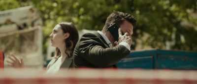 It ain't viarregio the town, - Hitman's Wife's Bodyguard
