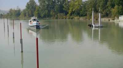 It also has the biggest lock
in Italy. - World's Most Scenic River Journeys