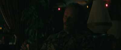 It was an award-winning
limousine. - Come to Daddy