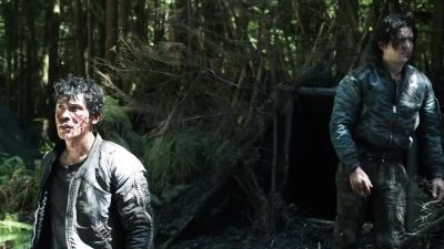 It was awful.
There was hundreds of them. - The 100