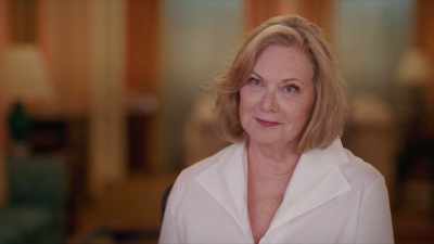 It was Bella, his mother. - Victoria's Secret: Angels and Demons