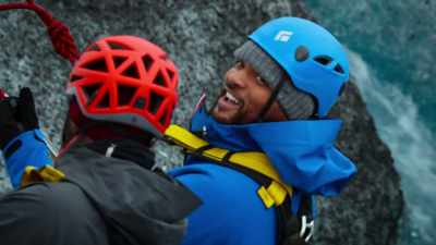 -It better work. (LAUGHS)
-DWAYNE: Yeah. (LAUGHS) - Welcome to Earth