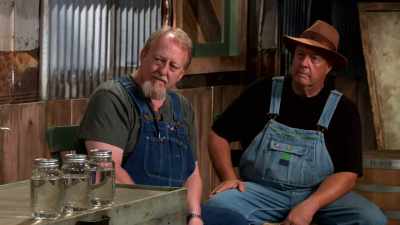 It can be hot at this point - Moonshiners: Master Distiller