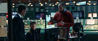 - It can't leave the premises.
- Here you go. - Hacker