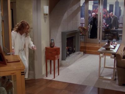 It certainly is beautiful,
but now I think we're cutting it close. - Frasier