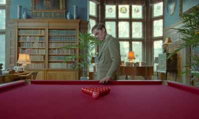 -It is closed with boards.
-Yes, but I wish it were closed. - Spencer
