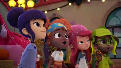 It comes complete with forensic scanners - Strawberry Shortcake and the Beast of Berry Bog