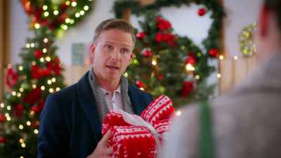 It compliments
the style of the house, - Meet Me Under the Mistletoe