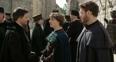 -It could be mutually beneficial.
-I'd like that very much. - Medici: Masters of Florence