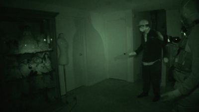        It didn't just like
         casually close. - Ghost Adventures