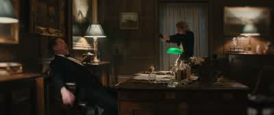 -It didn't work. - Fackham Hall