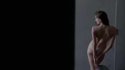 It does not matter if I knew him 
already. - Nude