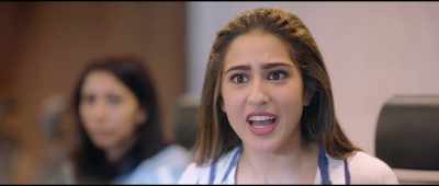 It doesn't bother me.
If the others have a problem - Love Aaj Kal