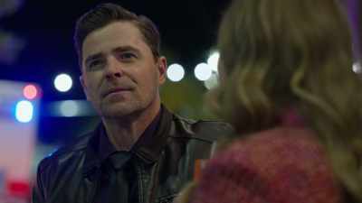 It doesn't explain
why you came here - Nelly Knows Mysteries: A Fatal Engagement