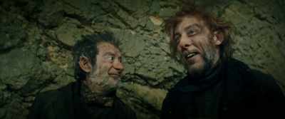 It doesn't get there.
He is small. our friend. - Pinocchio