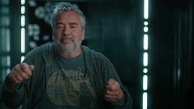 It doesn't like
[Imitates door squeaking] - James Cameron's Story of Science Fiction